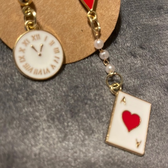 Alice in Wonderland Mix Matched Clock Cards Pierced Earrings…soooo cute! - Picture 4 of 5